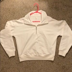 Aritzia cropped sweatshirt- Large